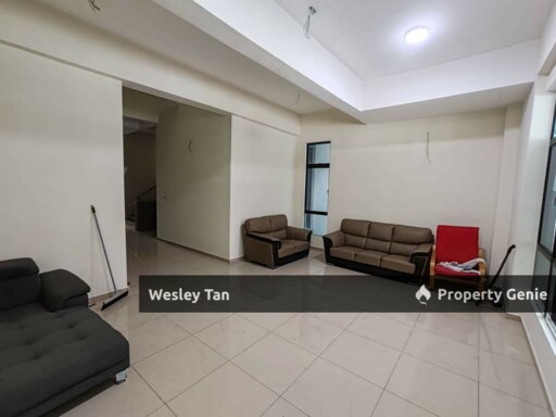 Ozana Residences, Ayer Keroh Melaka - 2.5 Storey Terrace House For Sale | Price Below Than Transacted Value | Serious Owner , View To Offer