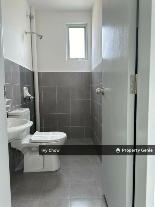 Meridin East Allamanda