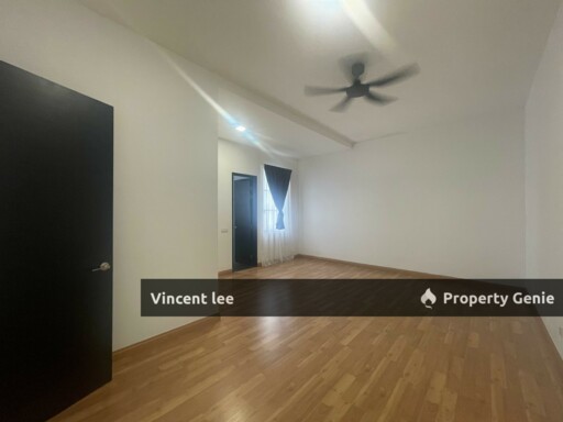 Stoneridge Eco Majestic  36X80 Semi-D Cluster, Renovated Condition, Semenyih