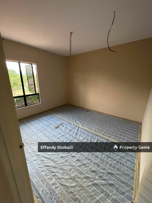 MAHKOTA HILLS LENGGENG 2 STOREY BUNGALOW