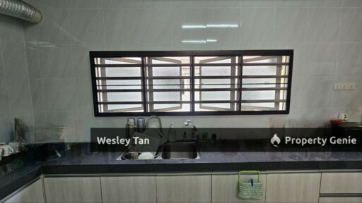 Below Value 1 Storey Ujong Pasir Freehold Fully Renovated & Extended