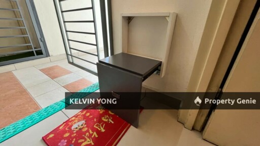 OUG Parklane D1 | High Floor (End Lot) | Pool View