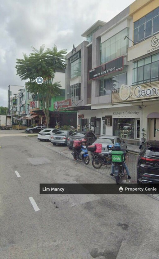 Taman Austin Height Three Storey Shoplot Facing Main Road