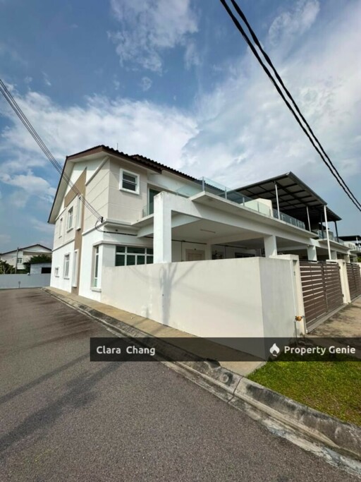 Taman Kluang Perdana Double Storey Endlot Terrace House for Sale