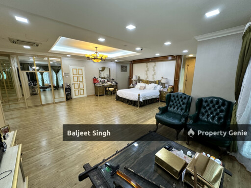 Under Market Value Semi D- Extended and Renovated  in SS4B Kelana Jaya