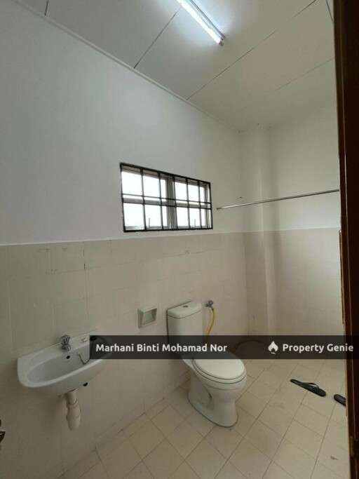 Partial Furnish • Double Storey Bukit Mahkota