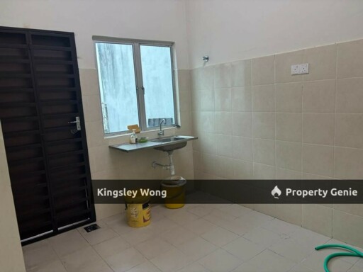 Meru Suria Jelapang Ipoh Freehold Double Storey House Below market value Near Schools Mydin Toll