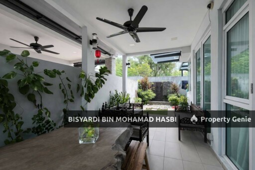 40'x80'sq.ft Fully Renovated 3 Storey Semi Detached House @ 1080 Residence, Puncak Saujana, Kajang.