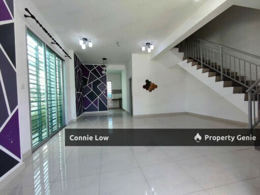 FREEHOLD KLEBANG PUTRA DOUBLE STOREY INTERMEDIATE CORNER FOR SALE