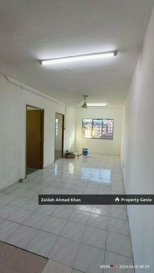 APARTMENT LESTARI DAMANSARA DAMAI APARTMENT FOR SALE NEART MRT RENOVATED