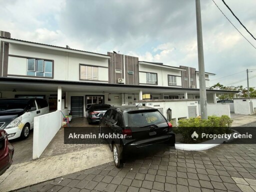 RENOVATED Double Storey Terrace Irama Perdana,Alam Perdana Puncak Alam