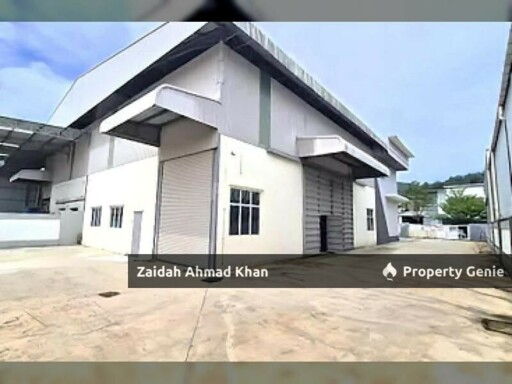 KAWASAN PERINDUSTRIAN HITECH JALAN HITECH 7 SEMENYIH 1.5 STOREY SEMI D FACTORY FOR SALE FREEHOLD INDIVIDUAL TITLE