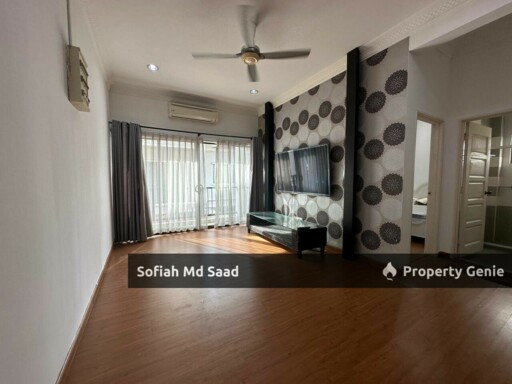 2 1/2 Storey Semi D at Mutiara Villa, Seksyen 8, Bandar Baru Bangi, Selangor