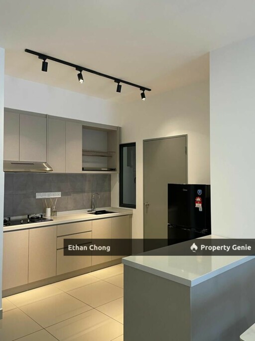Unit for rent at M Vertica
