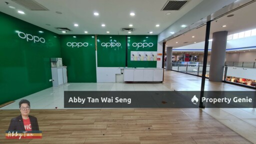 1Borneo HyperMall | 2nd Floor | Shop frontage
