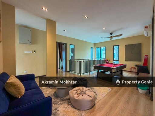 Renovated & Fully Furnished | 3 Storey Bungalow Kristal Court Seksyen 7, Shah Alam