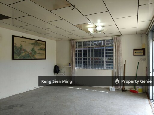 Sibu Double Storey Terrace Corner at Jalan Oya