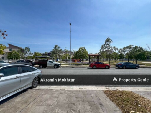 Freehold, Facing Open & Lower Unit | The Strata Townhouse Bandar Puteri Bangi