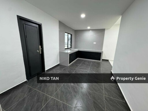 Jalan Harmoni 2 Storey Terrace With Fully Renovated & Extended Kitchen