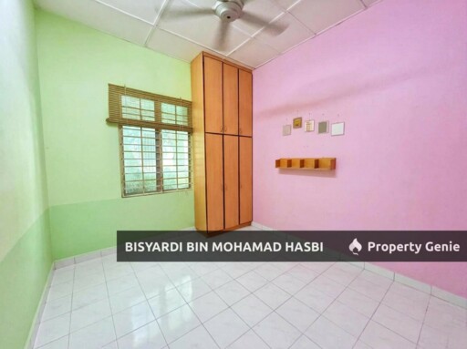 Corner Lot Renovated Single Storey Semi Detached Taman Desa Ixora, Senawang.