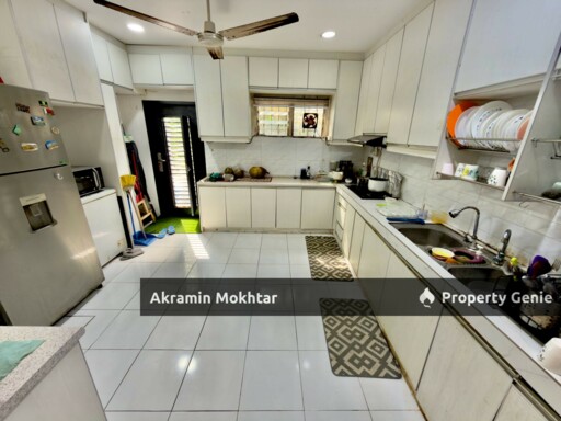 Freehold & Renovated | 2 Storey Terrace Jalan Indah Taman Selayang Indah, Selayang Selangor