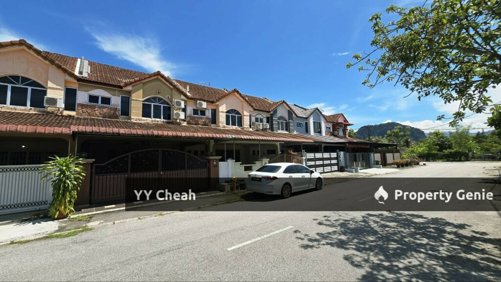 Bercham 2 Storey Modern Terrace For Sale, Facing South