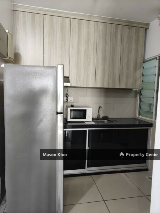 OCEAN VIEW RESIDENCES @HARBOUR PLACE 938sf PARTIALLY RENOVATED BUTTERWORTH