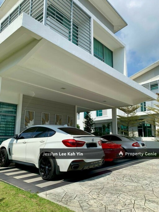 Frangipanni Villas, Kota Seriemas Nilai