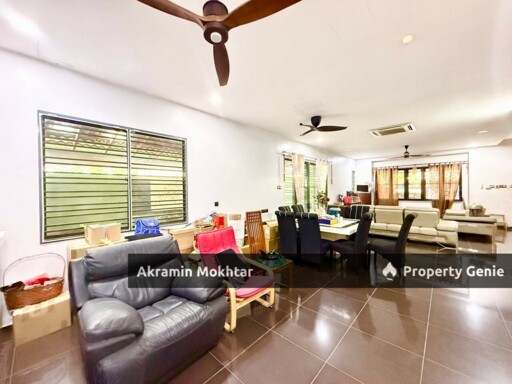 Freehold & Fully Renovated | 3 Storey Semi-D Taman Saujana Suria Kajang