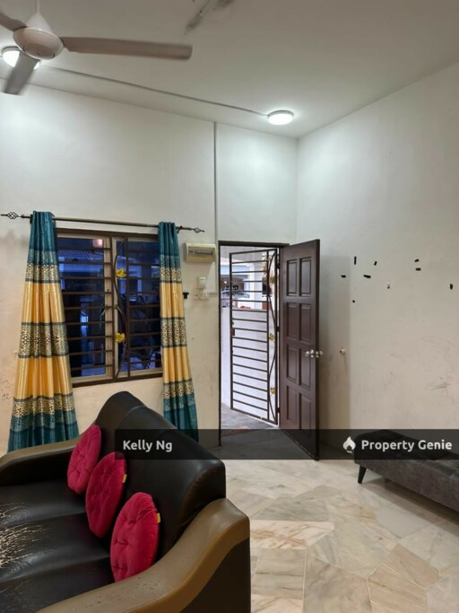Double Sty House At Tmn Klang Indah For Sale
