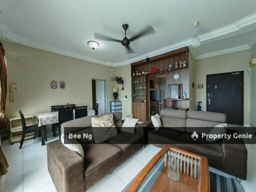 The Sky Executive Suites @ Bukit Indah/2bedroom/corner Lot