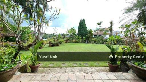 Freehold Double Storey Bungalow With Huge Land @ Bukit Gasing, Petaling Jaya