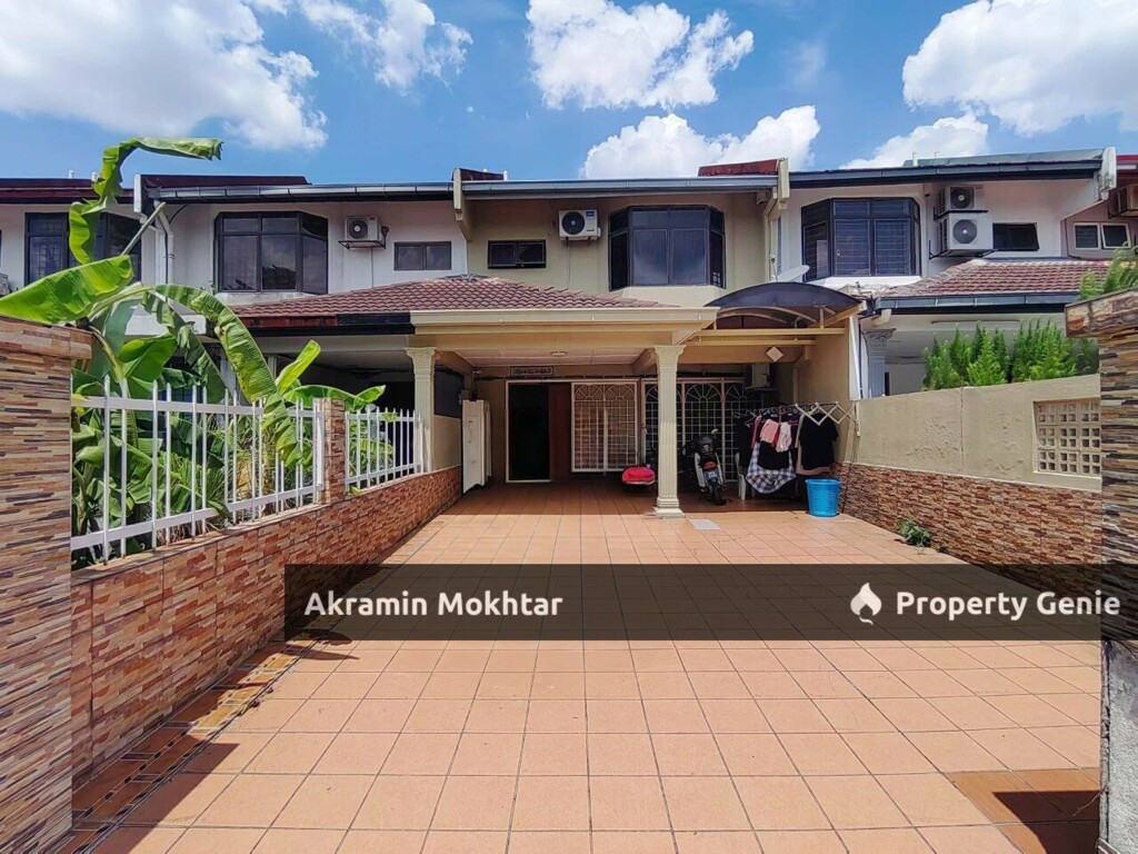 Big Size & Renovated | Double Storey Terrace Taman Sri Manja, PJS 3 Petaling Jaya