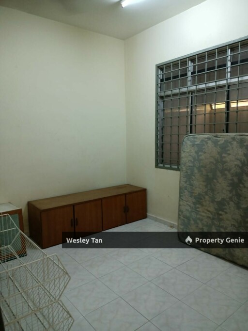 Taman Bukit Cheng , Melaka - 2 Storey Semi-D | Below Value | FREEHOLD | Bank Value RM650K - RM680K