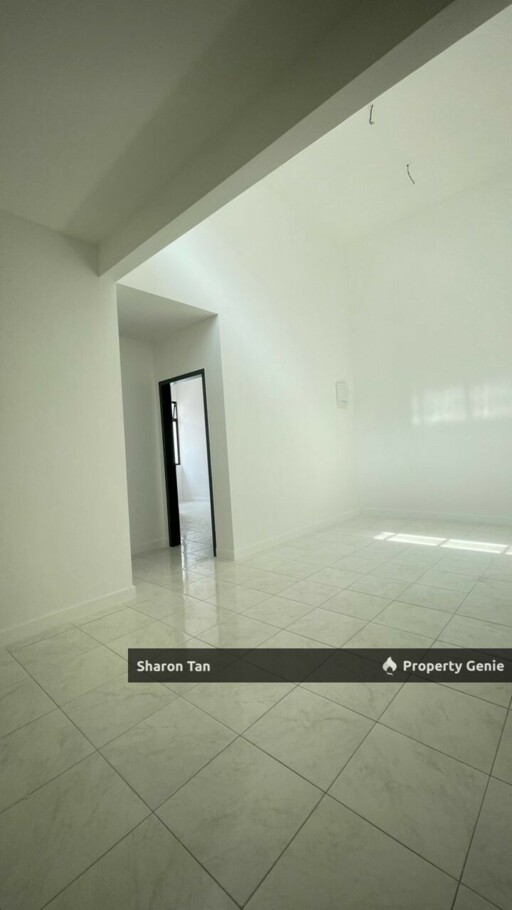 Perjiranan 8 Dato Onn 2 Storey Teracce Playground Unblock View