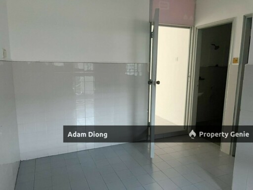 Jalan Teratai, Taman Johor Jaya Single Storey