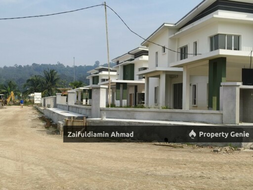 SemiD Taman Salak Mulia Spacious near KLIA