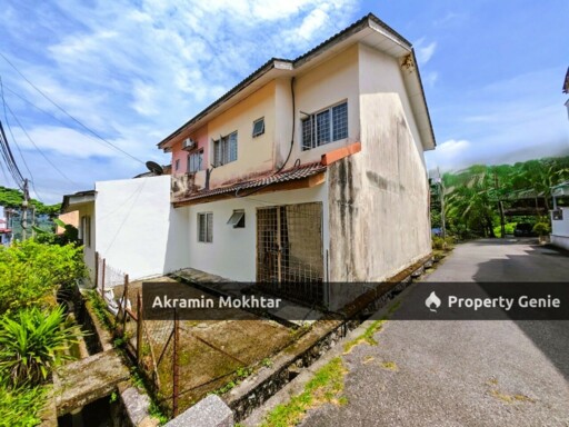 UKAY PERDANA 2 STOREY TERRACE ENDLOT