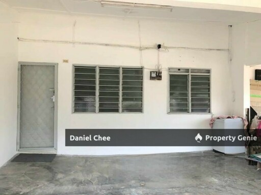 Pengkalan Semi Furnished Double Storey Terrace House FOR RENT