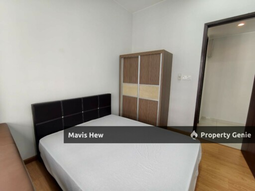 For Rent, Royal Strand @Country Garden Danga Bay, 1 Carpark, Good Condition