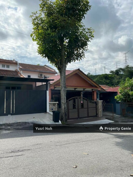 Rumah Teres 1.5 Tingkat @ Equine Park, Seri Kembangan