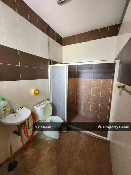 Klebang Restu Ipoh Double Storey House For Sale Facing Field, Facing South, Good Condition 4 Rooms 4 Bath
