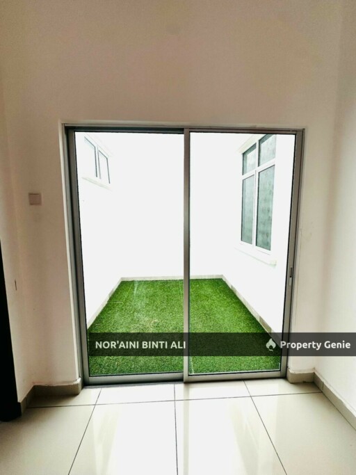 *2 UNIT FULLY FURNISED SEMI D SETINGKAT TAMAN SEPAT JAYA SG SOI KUANTAN*