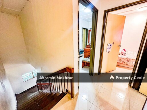 Partially Furnished | Double Storey Terrace Taman Sri Indah, Balakong Cheras