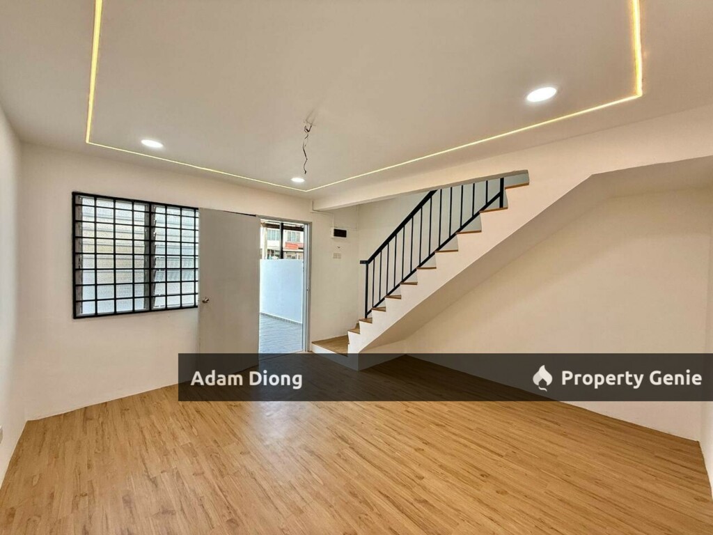 Jalan Molek Taman Molek Johor Bahru