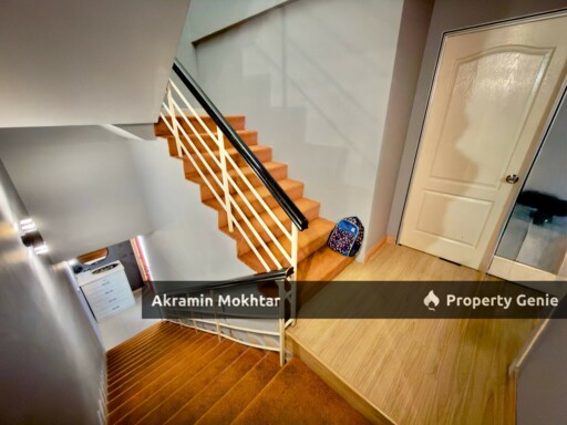 FREEHOLD, END LOT & RENOVATED | 3 Storey Terrace Taman Setapak Ria, Setapak Kuala Lumpur
