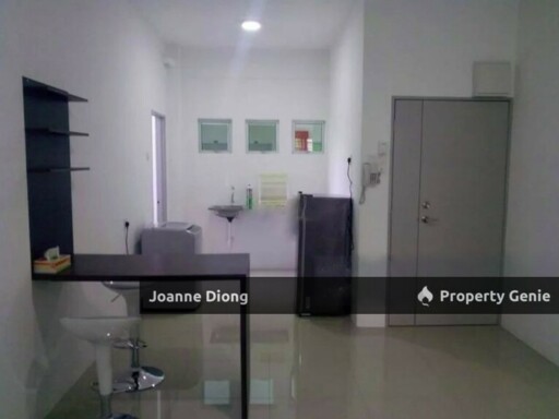 Kampus West City