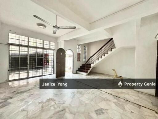 Taman Skudai Baru Jalan Hang Lekir End Lot Terrace House