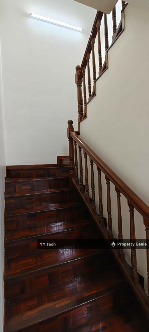 Batu Berendam Double Storey Terrace