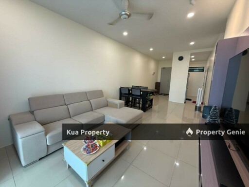 BDC Woodlands Gem Suites Apartment For Sale